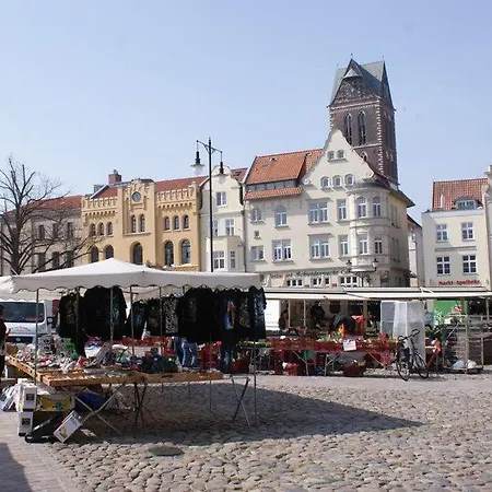 3 An Der Klosterkirche, 1 Og Rechts - Abc547 Wismar